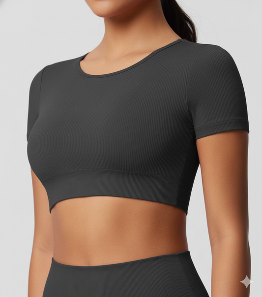 Black Short Sleeve Cropped Top